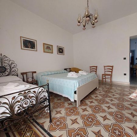 Casa Vacanze Zarinu Оргозоло Екстериор снимка