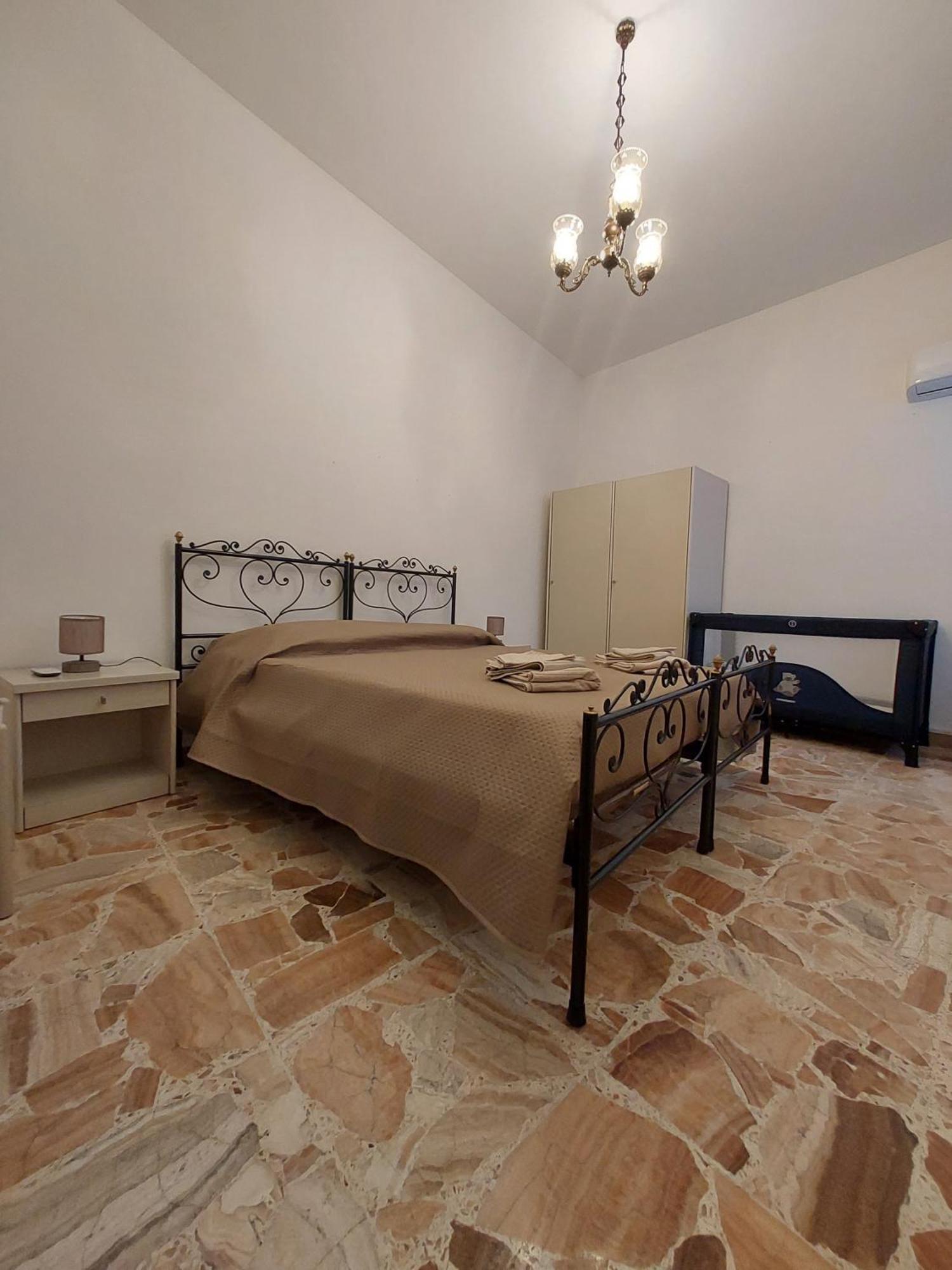 Casa Vacanze Zarinu Оргозоло Екстериор снимка